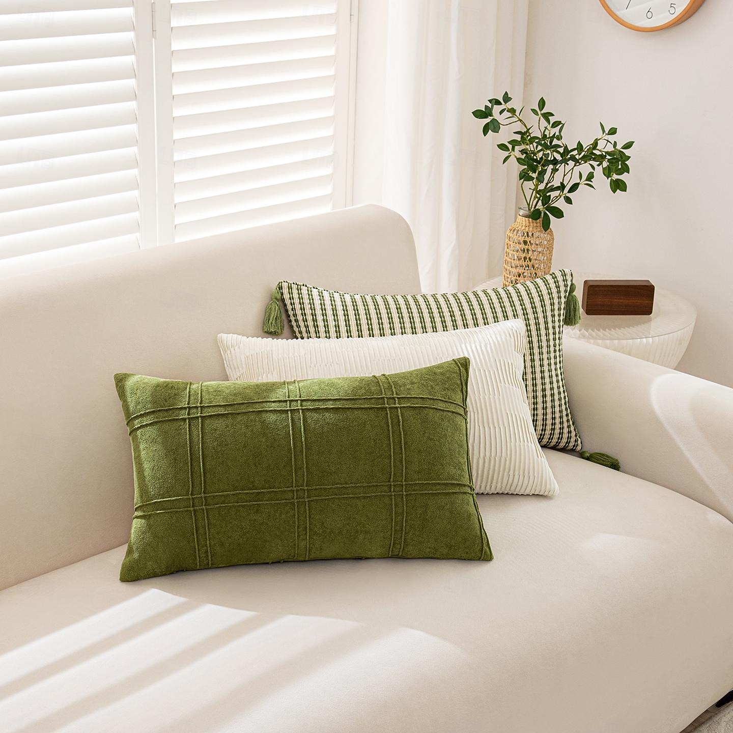 Waldgrüne, gestreifte Kissenbezüge mit Quasten, strukturierte, gewebte quadratische Kissenbezüge im Landhausstil, rustikale, dekorative Boho-Kissenbezüge für Sofa und Couch &Bett (Set aus 2 / 4) 2026 - $36.99 –P23