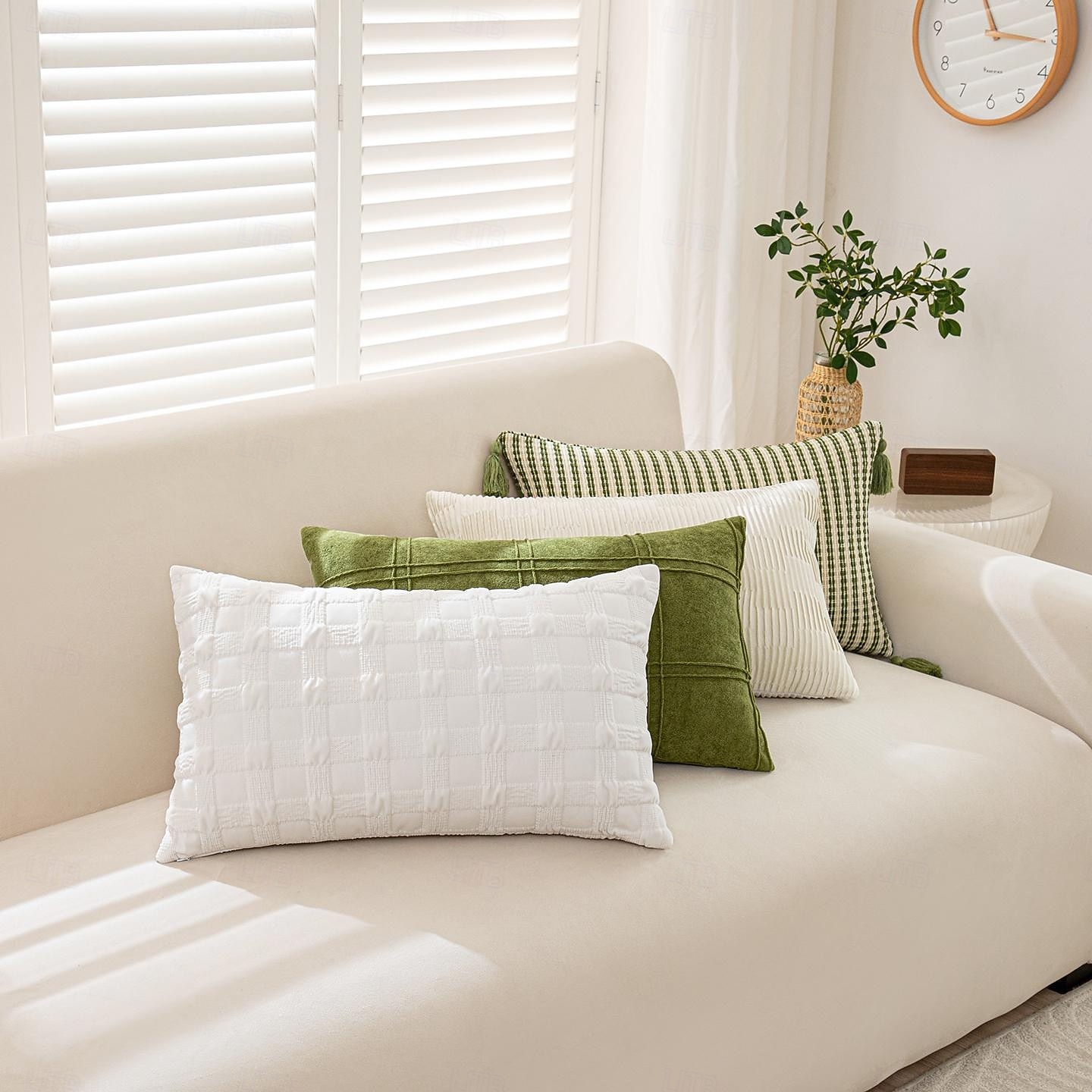 Waldgrüne, gestreifte Kissenbezüge mit Quasten, strukturierte, gewebte quadratische Kissenbezüge im Landhausstil, rustikale, dekorative Boho-Kissenbezüge für Sofa und Couch &Bett (Set aus 2 / 4) 2026 - $36.99 –P16