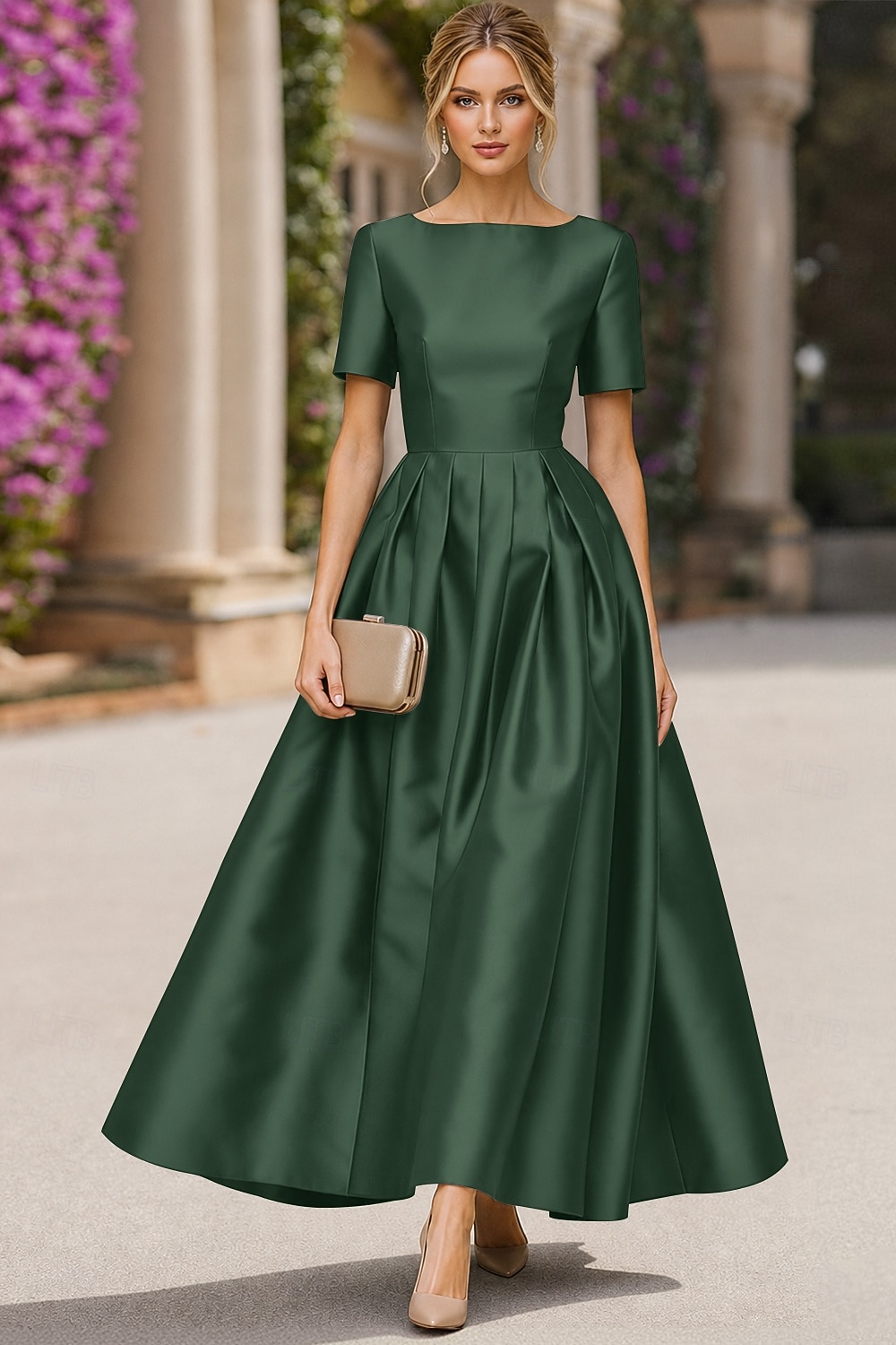 lace and silk dress Black Short Sleeve Gown With Black Details Favorite Combo: Sweater Dress COLOR:Burgundy Multi grazing skirt create an Royal Blue Suits