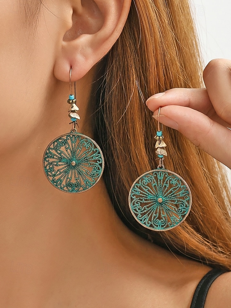 Brincos femininos boêmios vazados redondos, brincos pendentes vintage em liga metálica com filigrana, perfeitos para férias de verão, praia, festivais, brunch, looks casuais e resorts. de 2026 por $7.99 –P2