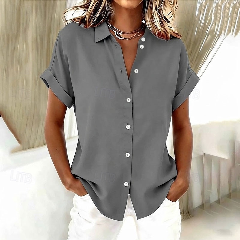 Femmes Chemise Chemisier Avec Poches Boutons Uni ancien Élégant Manche Courte Col de chemise Hauts Réguliers Quotidien Fête Sortir Noir Gris Bleu clair Été Printemps de 2026 ? $27.99 –P2