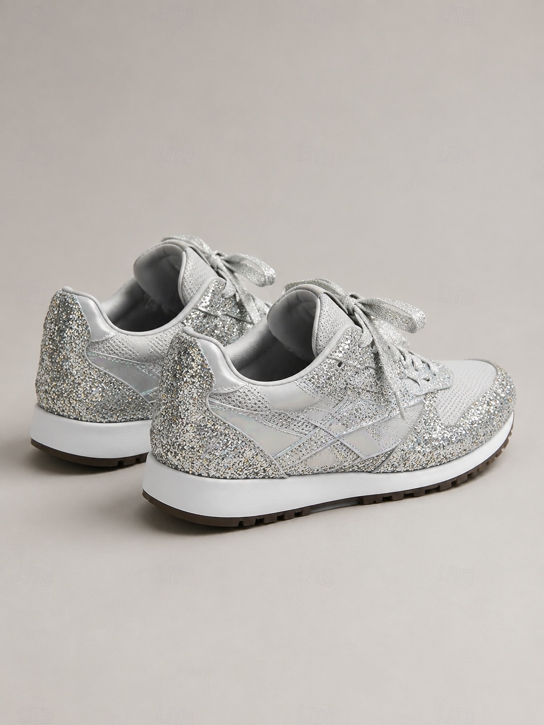 Women's Silver Glitter Sneakers with Rhinestone Embellishments, Lace-Up Low-Top Mesh Fashion Sneakers, Flat Sole Shoes for Fashion-Forward Women, Party, Casual Streetwear & Evening Events 2026 - $32.99 –P16