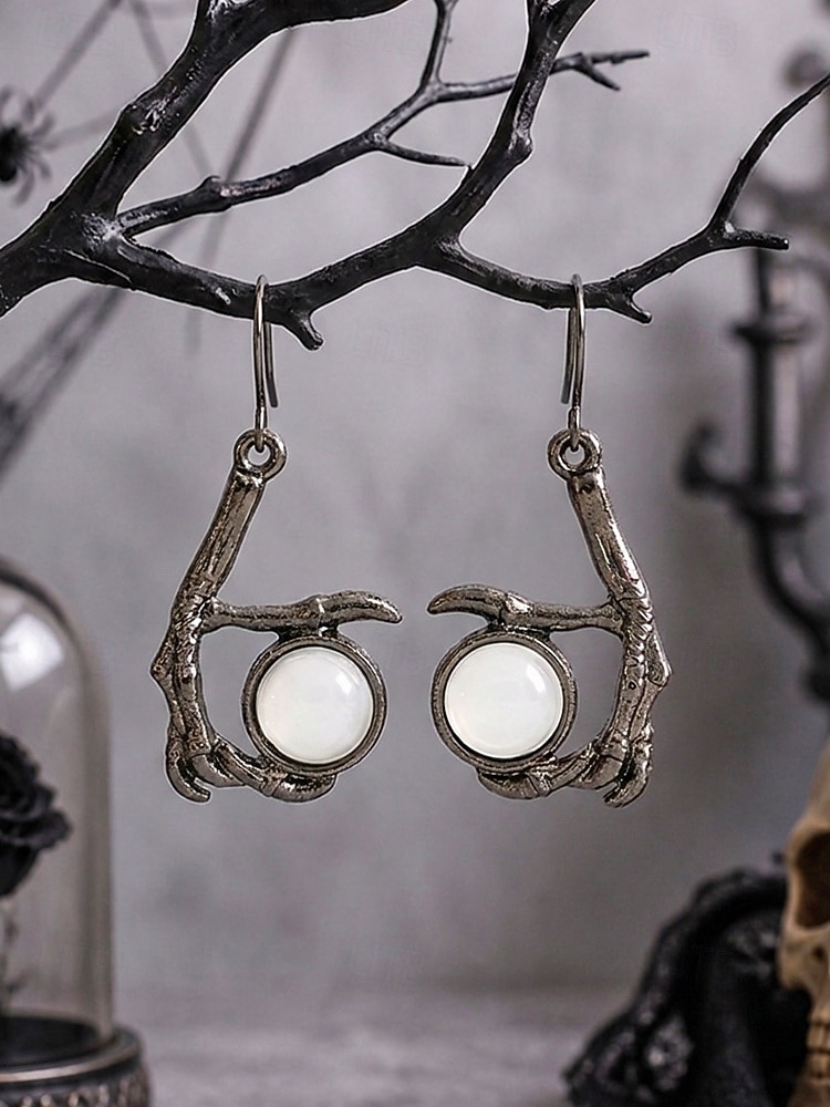 Women's Gothic Crescent Moon Drop Earrings with Gemstone Detail, Halloween Costume Jewelry for Parties, Cosplay & Witch Outfits 2026 - €12.99 –P1