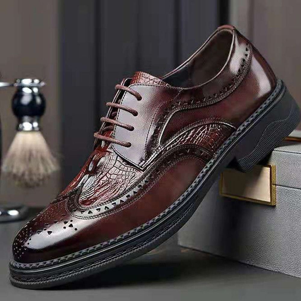 Herren Outdoor Derby-Schuhe Bullock Schuhe Abendschuhe Wingtip-Schuhe Vintage Geschäftlich Britischer Gentleman Hochzeit Party Abend Leder Komfortabel Rutschfest Verschleißfestigkeit Schnürsenkel Lightinthebox