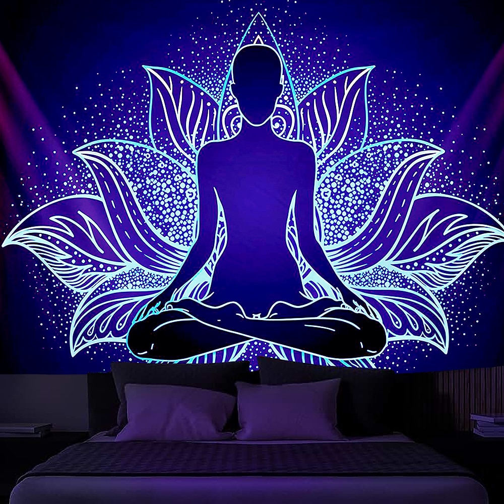 Schwarzlicht Wandteppich UV reaktiv im Dunkeln leuchtend Party Neon Boho Meditation Psychedelisch Buddha Chakra Trippy Misty Hängeteppich Wandbild Wandbild für Wohnzimmer Schlafzimmer Lightinthebox