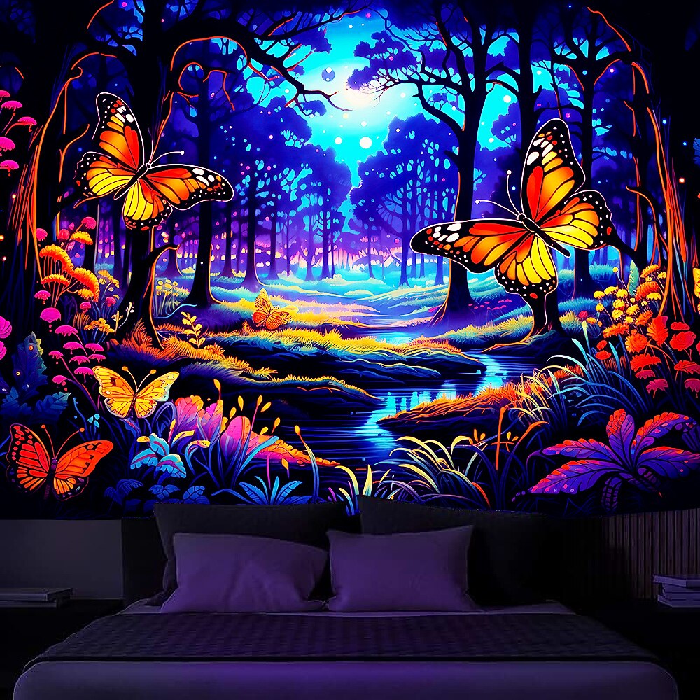 Schwarzlicht-Wandteppich, UV-reaktiv, im Dunkeln leuchtend, Glow Party, Neon-Schmetterlinge, Wald, trippiger, nebliger Wandteppich, Wandbild für Wohnzimmer, Schlafzimmer Lightinthebox