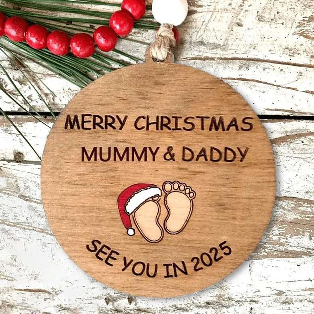 Wir sehen uns im Jahr 2024 Christbaumschmuck, Frohe Weihnachten Mama und Papa Wir sehen uns im Jahr 2024, Frohe Weihnachten Mama und Papa Weihnachtsschmuck, Schwangerschaftsschmuck, Babyparty am Lightinthebox