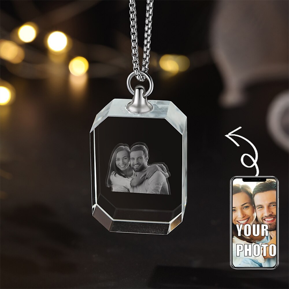 Personalisierte Kristallfoto-Halskette kundenspezifisches Hochzeitsgeschenk für Paar 2D Bild Laser gravierter Herzanhänger Hochzeitsgeschenk beste Geschenkidee Schmuck für Frau oder Freundin (bis zu Lightinthebox