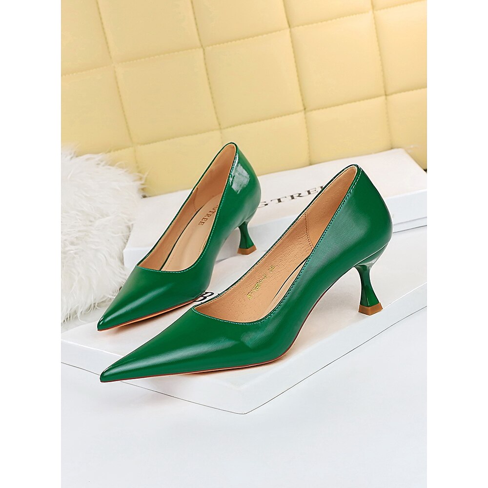 grüne Lackpumps mit spitzer Spitze für Damen - elegante Kitten Heel-Schuhe für formelle Anlässe und das Büro Lightinthebox