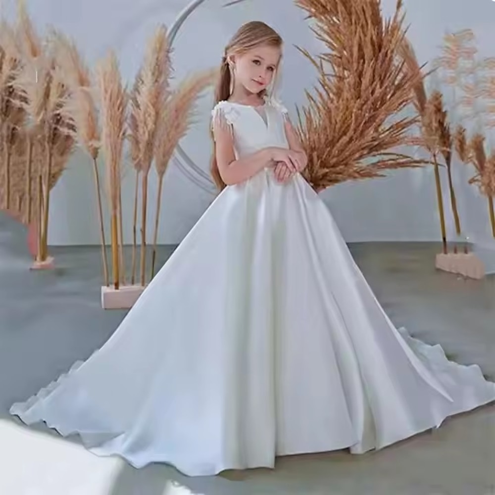 Blumenmädchenkleid Mädchen Kleid für die Erstkommunion Party Kleid Hochzeit Party Prinzessin Süß Weihnachten Karnival Rüschen Feste Farbe Trägerlos Rundhalsausschnitt Weiß 4 Jahre Lightinthebox