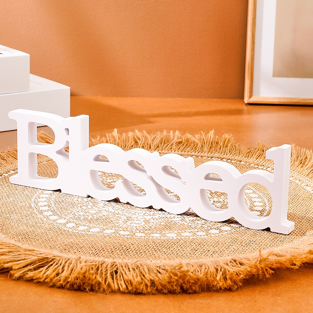 weiße Tischdekoration mit dem Buchstaben „Blessed", freistehendes Buchstabenschild aus PVC, warme Innendekoration für Hochzeiten, Valentinstag, Jahrestage, Partys und als Tischdekoration zu Hause Lightinthebox