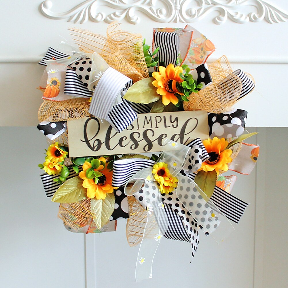 Bienentag-Zwerg-Geschenk-Dekoration, künstlicher Sonnenblumenkranz mit hängender Holztafel und gepunktetem Band Lightinthebox