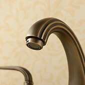 economico Multiforo-rubinetto miscelatore lavabo bagno diffuso, rubinetti lavabo 3 fori 2 maniglie in ottone vintage, rubinetto bagno in stile retrò con tubo dell&#039;acqua fredda e calda