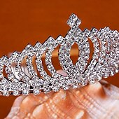 cheap Tiaras &amp; Crown-Women&#039;s Girls&#039; Tiaras For Casual Prom Party &amp; Evening Birthday Homecoming Royalty Crystal / Rhinestone Silver Plated Alloy Silver dress to impress