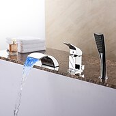 Недорогие Смесители для ванны-смеситель для ванны с водопадом, светодиодный 3-цветный поток воды с ручным душем, широко распространенная ванна, смеситель для наполнения римской ванны, смеситель для ванной комнаты с 3 отверстиями, установленный на палубе