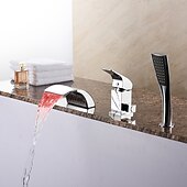 Недорогие Смесители для ванны-смеситель для ванны с водопадом, светодиодный 3-цветный поток воды с ручным душем, широко распространенная ванна, смеситель для наполнения римской ванны, смеситель для ванной комнаты с 3 отверстиями, установленный на палубе