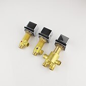 preiswerte Badewannenarmaturen-Badewannenarmatur im modernen Stil, LED-Chrom-Römische Wanne Messingventil Drei Griffe Fünf-Loch-Wasserfall-Badewannen-Dusche-Mischbatterien mit Heiß- und Kaltschalter
