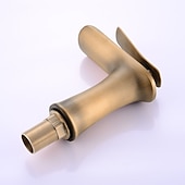 halpa Klassinen-antiikkipronssi messinkihanasarja, vesiputous antiikkipronssikannelle asennettu yksikahvainen yksireikäinen kylpyhana kuuma- ja kylmäkytkimellä ja viemärillä