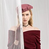 olcso Buli kalapok-100% Gyapjú Kentucky Derby Hat / Kalap val vel Csokor 1db Hétköznapi / Hétköznapi viselet Sisak