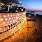 ieftine Conectat Electric-elegantă nuntă recepție petrecere led net lumini 192 leduri 3mx2m în aer liber șiruri lumini impermeabile pentru Crăciun decorare nuntă zână șir de lumină decor exterior lampă decor acasă decorare