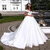 abordables Vestidos de novia-Formal Wedding Dresses Ball Gown Off Shoulder Cap Sleeve Chapel Train Satin Bridal Gowns With Pleats 2023