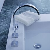 voordelige Met meerdere gaten-badkamer wastafelkraan - draaibaar / wijdverspreid / waterval chroom badrandcombinaties twee handgrepen drie gatenbadkranen