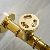 economico Da muro-rubinetto esterno, rubinetto a parete in stile industriale, rubinetto da cucina classico installato a parete nero / oro solo con acqua fredda