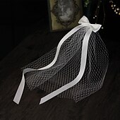abordables Voiles de mariée-Voile de mariage élégant à un niveau / style doux / voile d&#039;anniversaire avec nœud en satin Robe en tulle de 15,75 pouces (40 cm) pour impressionner 2025