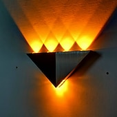 abordables Appliques murales d&#039;intérieur-Lightinthebox Applique murale LED moderne 5 W Triangle LED Applique murale luminaire couloir intérieur haut bas applique murale pour théâtre studio restaurant hôtel multicolore