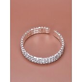 billige Armbånd-Dame Armbånd Multi Layer Dyrebar Personalisert Stilfull Kunstnerisk Luksus Elegant Legering Armbånd Smykker Sølv Til Gave Ferie Engasjement Skoleball Festival