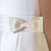levne Šaty pro družičky-délka ke kotníkům květinové dívčí šaty k prvnímu přijímání dívky roztomilé plesové šaty saténové s mašlí elegantní střih Šaty pro 3–16 let, které zaujmou 2025