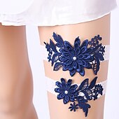 billiga Strumpeband till bröllop-Satäng Blomstil Bröllopskläder Med Applikationsbroderi Strumpeband Bröllop