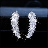 abordables Boucles d&#039;oreilles-1 paire Boucles d&#039;oreille Clou Boucle d&#039;Oreille Pendantes For Femme Mariage Anniversaire Soirée Alliage Classique Forme de Feuille