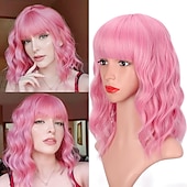 voordelige Carnaval pruiken-hete roze pruik met pony korte bob golvend krullend pruik schouderlengte hete roze pruiken voor vrouwen synthetisch haar kleurrijke pruik voor halloween kostuum cosplay 14 inch