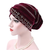 economico Cappelli-hijab interno di colore solido berretti turbante musulmano per le donne con trapano etnico islamico avvolgere testa turbante pronto da indossare hijab bonnet