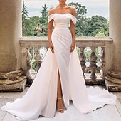 economico abiti da sposa casual-Abiti da sposa casual in sala abito aderente spalle scoperte maniche a cappuccio strascico cortile abiti da sposa in raso con spacco frontale drappeggiato laterale