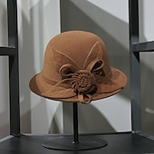 levne Party klobouky-Klobouky Směs polybavlny Zvonovitý klobouk 30. léta Slamák Ležérní Dovolená Kentucky Derby Melbourne Cup koktejl Elegantní Retro styl S Aplikace Rozdělení Přílba Pokrývky Hlavy