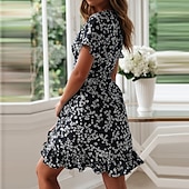abordables Robes fleuries élégantes-Femme Mini robe Robe vert émeraude Robe Portefeuille mode basique Romantique Vacances du quotidien Rendez-vous Standard Floral Manche Courte Col V bleu marine Vert Eté Printemps