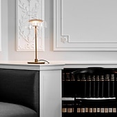 abordables lámpara de mesa y de piso-lámpara de mesa led galss dormitorio nórdico lámpara de noche sala de estar estudio luces decorativas interruptor de encendido / apagado