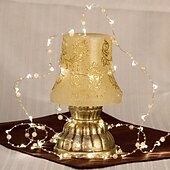 お買い得  電池式-クリスマスレッドベリーガーランドライト ledフェアリーストリングライト 5m-50leds 3m-30leds クリスマスデコレーション リモートコントロール バッテリー駆動 8モード 屋外防水ホリデーライト 誕生日パーティーの装飾