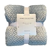 cheap Bed Blankets-Fleece Throw Blanket Flannel Fleece Throw Blankets Soft Warm Plush Jacquard Weave Pattern Blanket for Bed, Sofa, Couch Lightweight Fuzzy Cozy Decorative Blankets