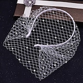 baratos Véus de Noiva-Véu de Noiva Estiloso de Camada Única  Véus de Casamento de Estilo Europeu  Véus de Gaiola de Pássaros com Cristais  Tulle para impressionar