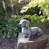 Недорогие садовые скульптуры и статуи-Статуя таксы, садовый декор, мемориальные фигурки собак, лежащий щенок, декор для сада, сделай сам, аксессуары, домашний декор