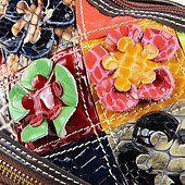 economico Borse a Tracolla-borsa a tracolla in pelle patchwork colorata da donna - borsa in stile bohémien con accenti floreali