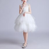 baratos Vestidos para Menina das Flores de Casamento-Princesa Até os Joelhos Vestido para Meninas das Flores Festa de Casamento Meninas Lindo Vestido de Baile Renda com Pétala Costas de Renda Mini Noivas Ajuste 3-16 anos