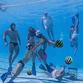 ieftine Distracție Outdoor &amp; Sport-înot copii pentru adulți multiplayer jucării subacvatice creative pepene verde simulare minge sărită pepene verde cu bile de cauciuc joc de biliard