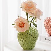 economico Vasi e cestini-vasi di fragole creativi composizioni floreali in resina decorazioni morbide per la casa ornamenti per desktop regali 1pc