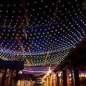 billiga Solsträngljus-solnät ljus mesh fairy string light 6x4 880led ip65 vattentät krans med 8 lägen timer fjärrkontroll för trädgård år gräsmatta semesterdekor färgglad belysning