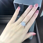 abordables Accessoires portables-Bague de mariage en zircon avec micro-ensemble classique pour femmes souhaitant un artisanat populaire