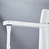 Недорогие классический-смеситель для раковины в ванной комнате, моноблочные смесители для умывальника, одна ручка, одно отверстие для монтажа на столешницу, со шлангом для горячей и холодной воды, краны для латунных сосудов